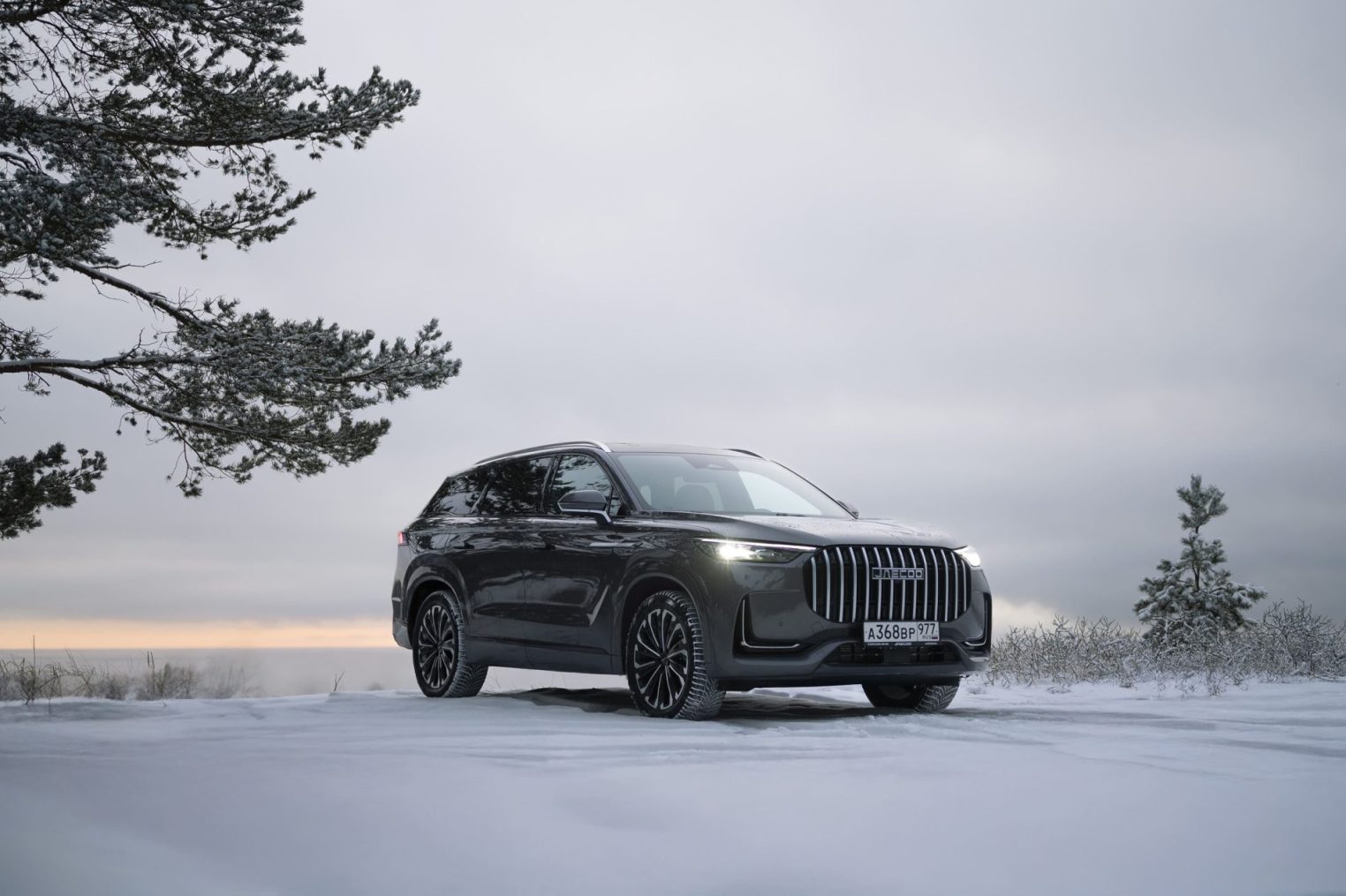 Командный центр для главы семьи: как JAECOO J8 заставляет забыть о дорожном стрессе в Костроме