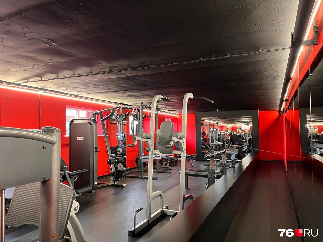 Фитнес-зал актера Романа Курцына может открыться в Костроме