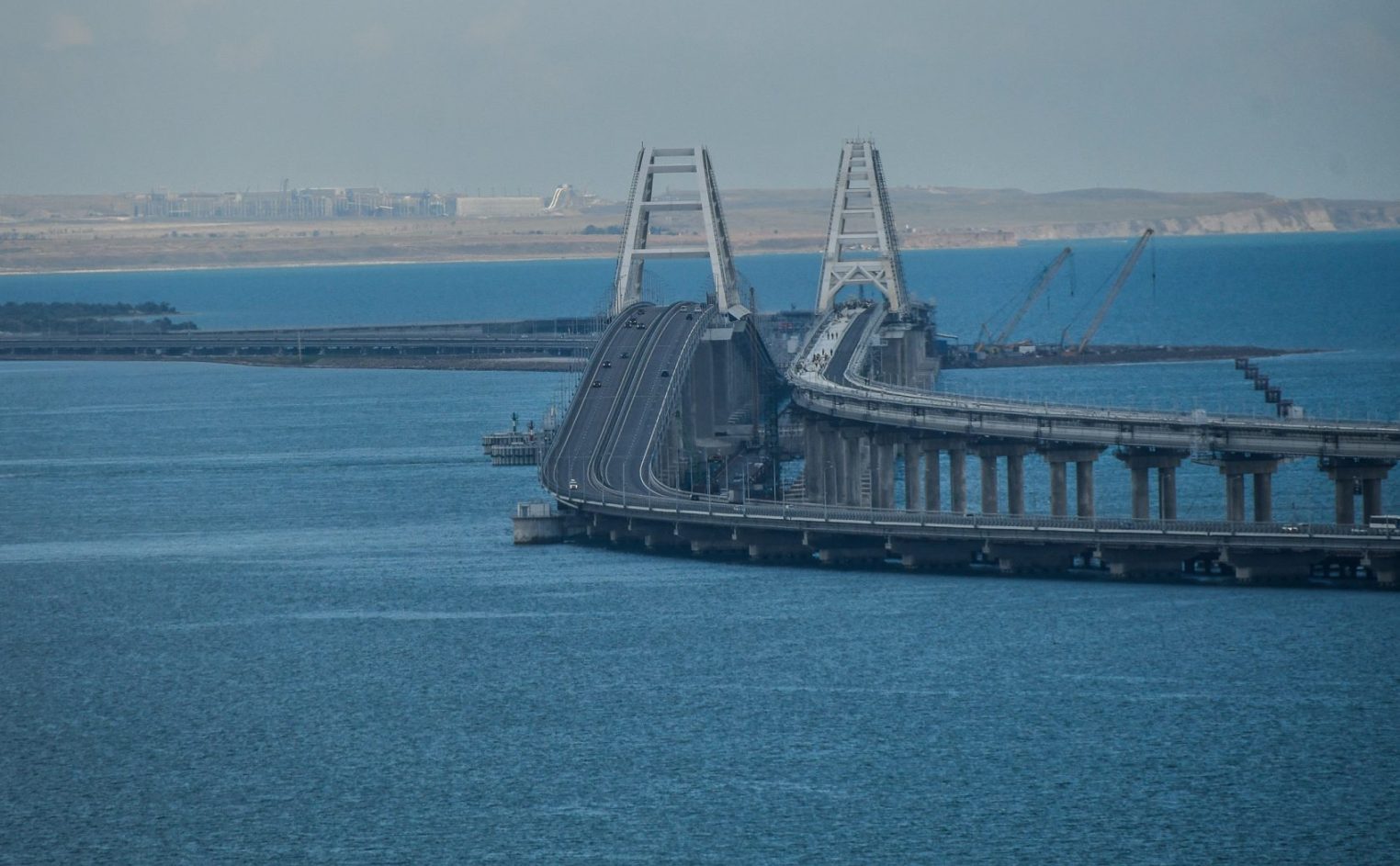 Костромичей на электрокарах больше не пустят на Крымский мост