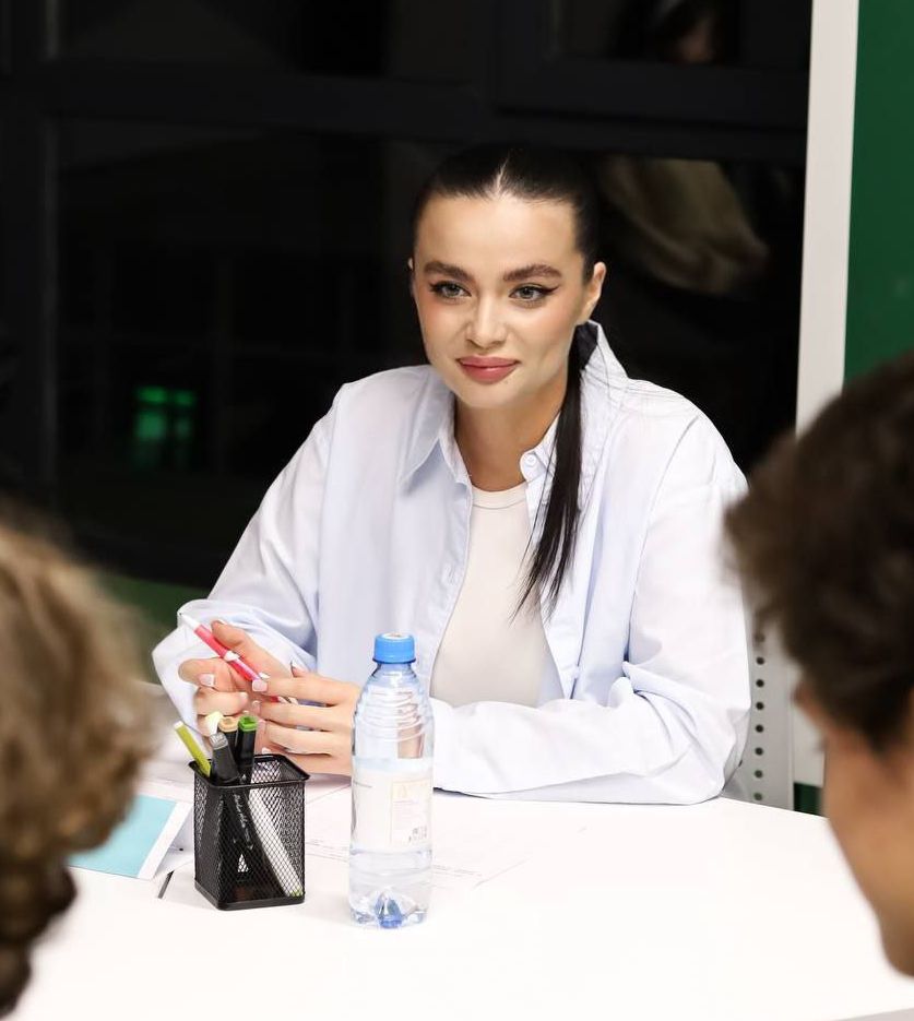 Партия «Новые люди» провела в Костроме Всероссийский предпринимательский диктант