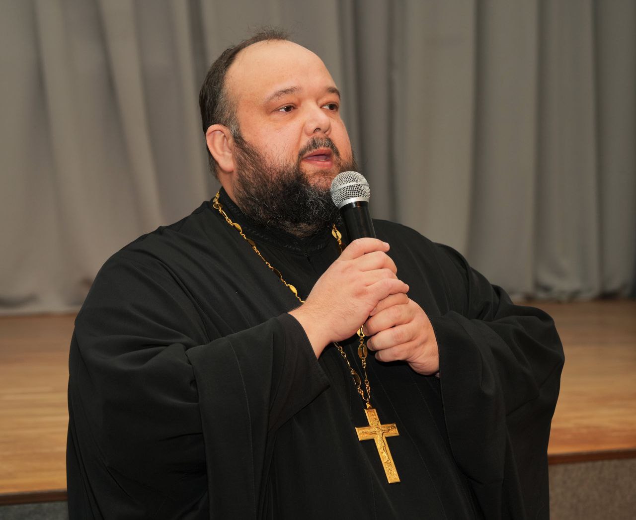 Праздник матерям и женам бойцов подарил Костромской профсоюз военнослужащих