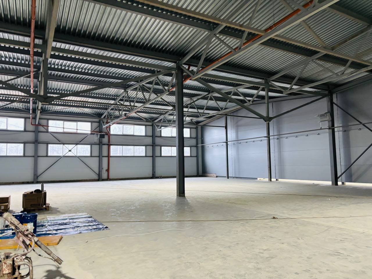 Для компаний "Озон" и "ПЭК" в Костроме построили огромный складской комплекс