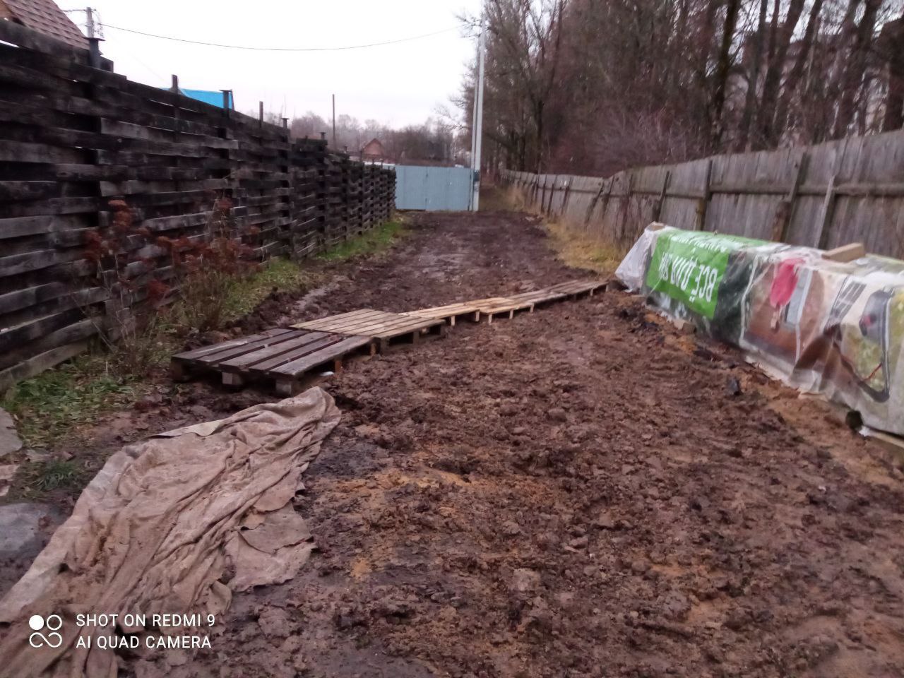 Жители костромского СНТ боятся утонуть в грязи
