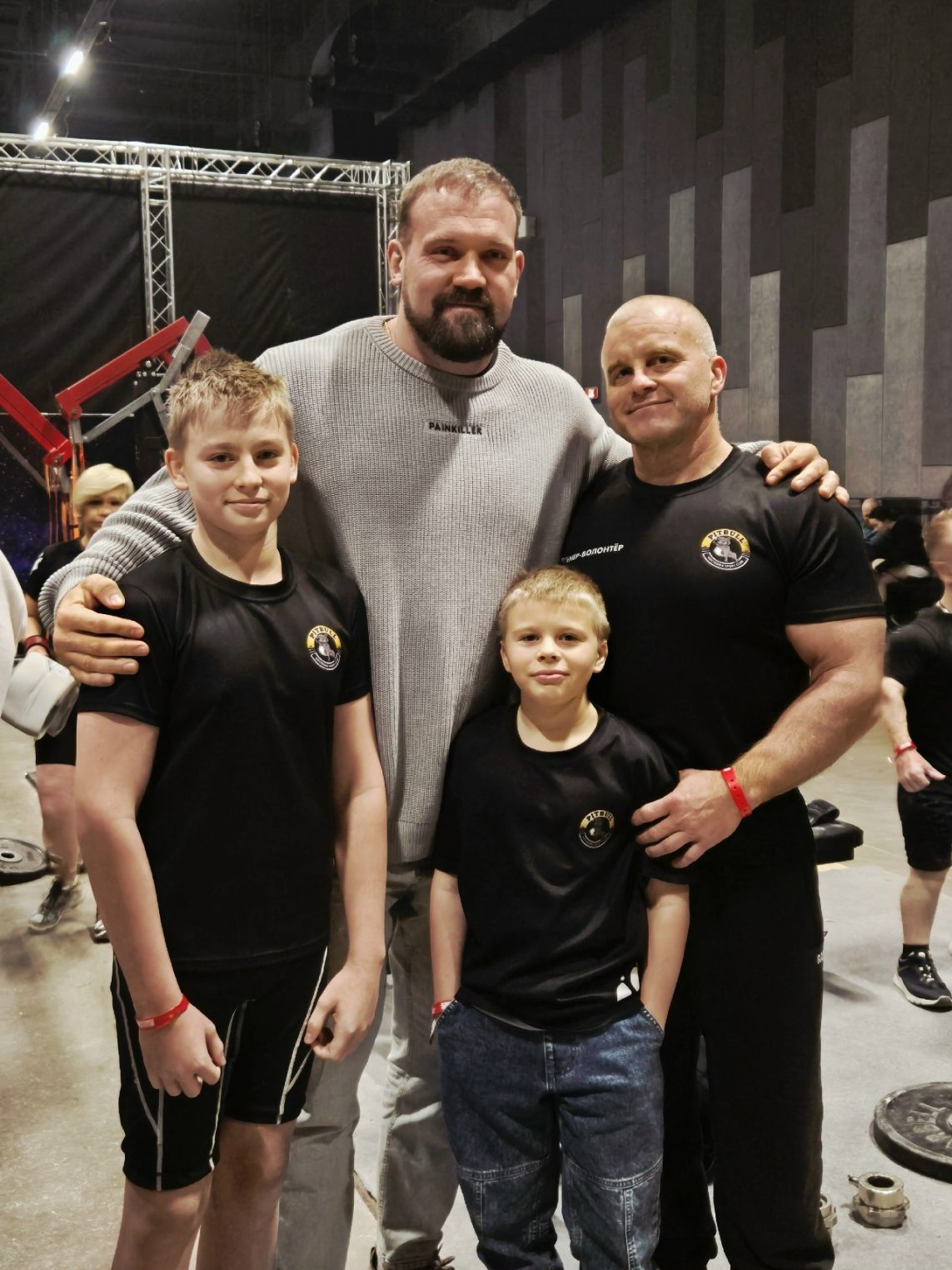 Десятилетний силач из Костромы снова стал чемпионом мира по пауэрлифтингу