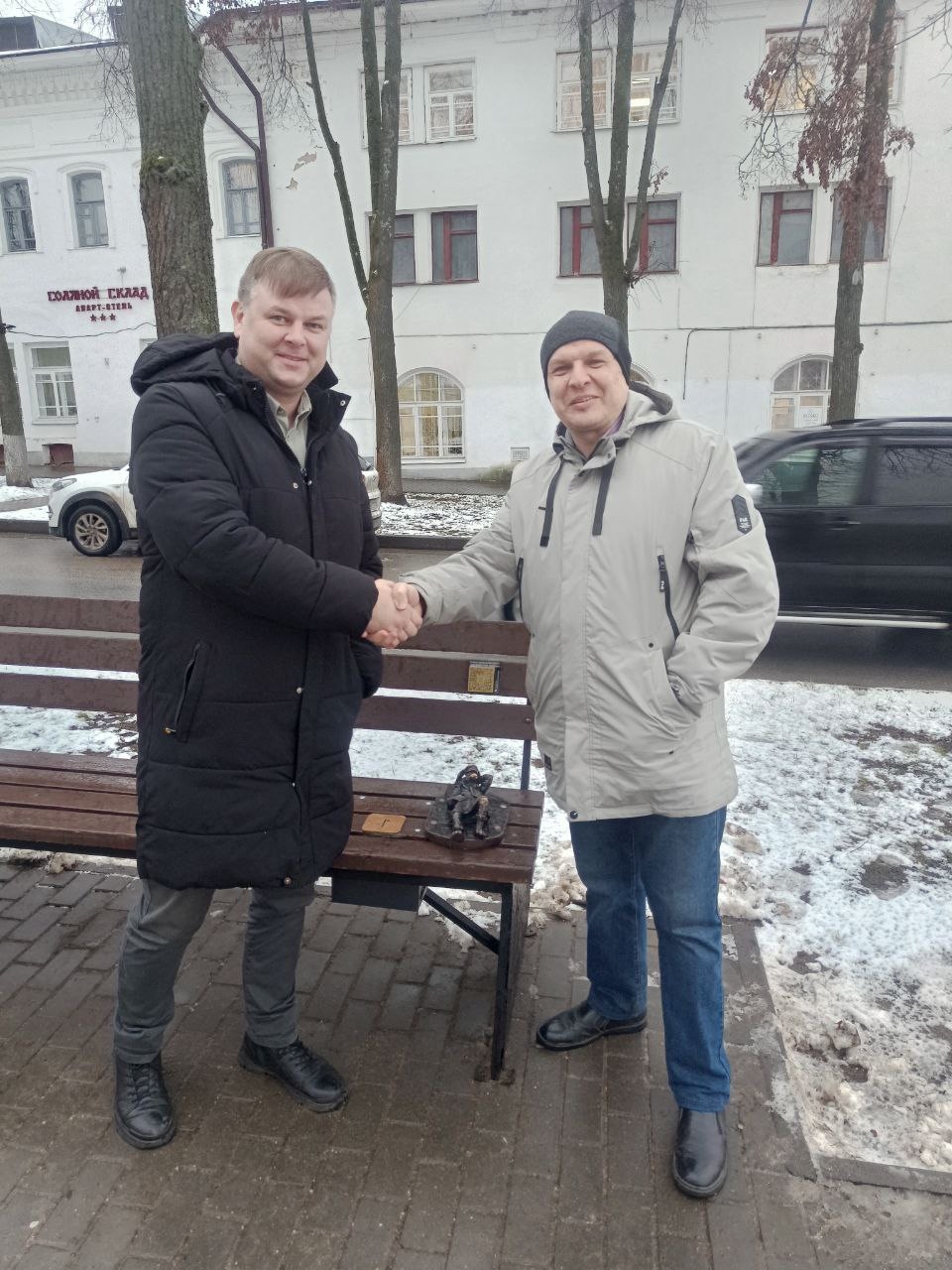 Мазайский заяц поможет бездомным из Костромы