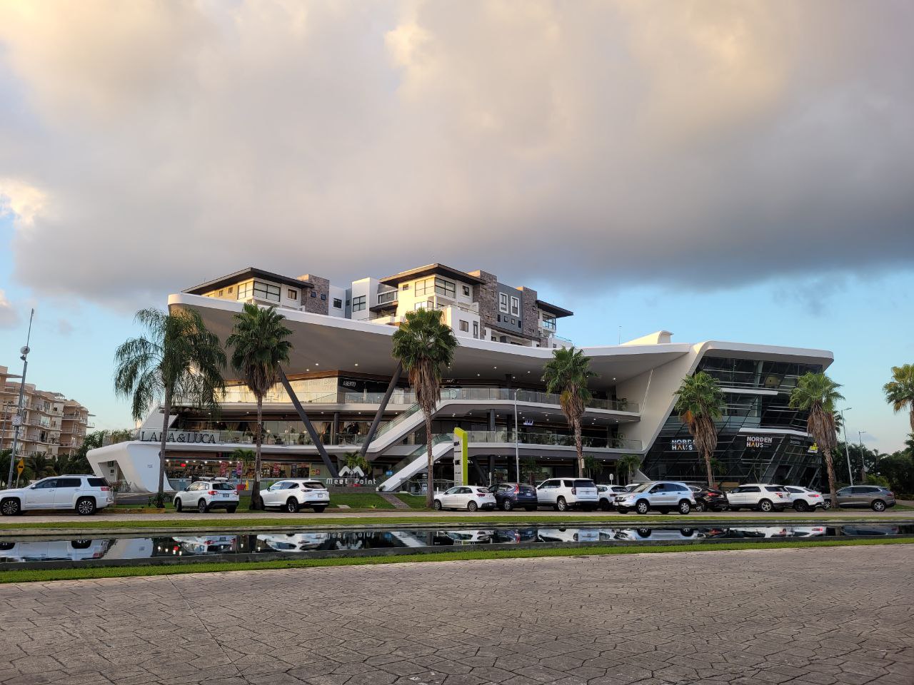 «Я восемь лет ждала своего ребенка». Как россиянка Светлана Соседова родила дочку в Мексике