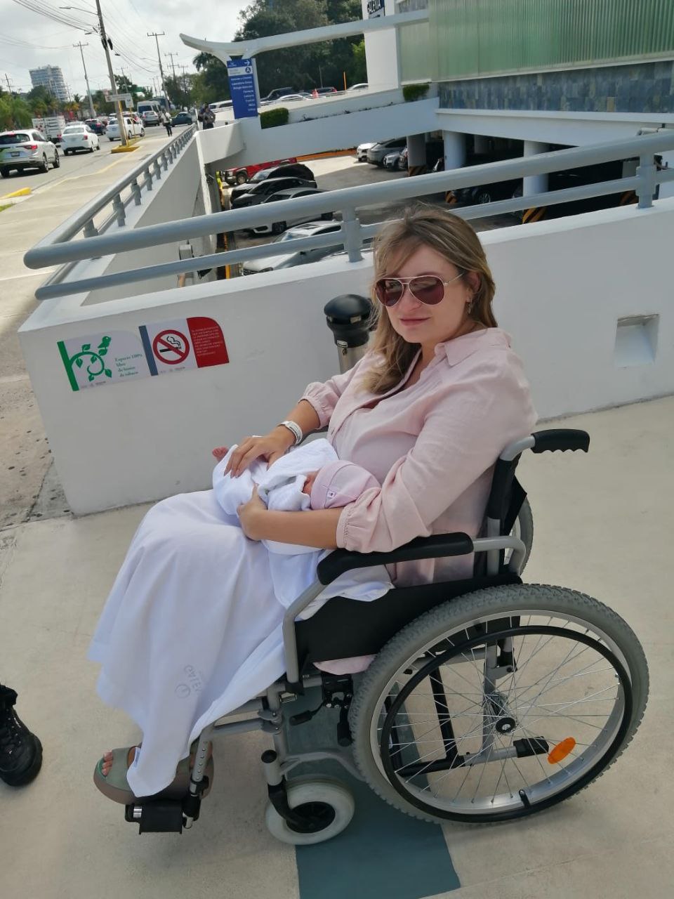 «Я восемь лет ждала своего ребенка». Как россиянка Светлана Соседова родила дочку в Мексике