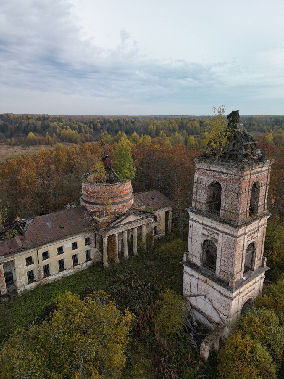 Под Костромой спасут от разрушения храм, созданный по образу Исаакиевского собора