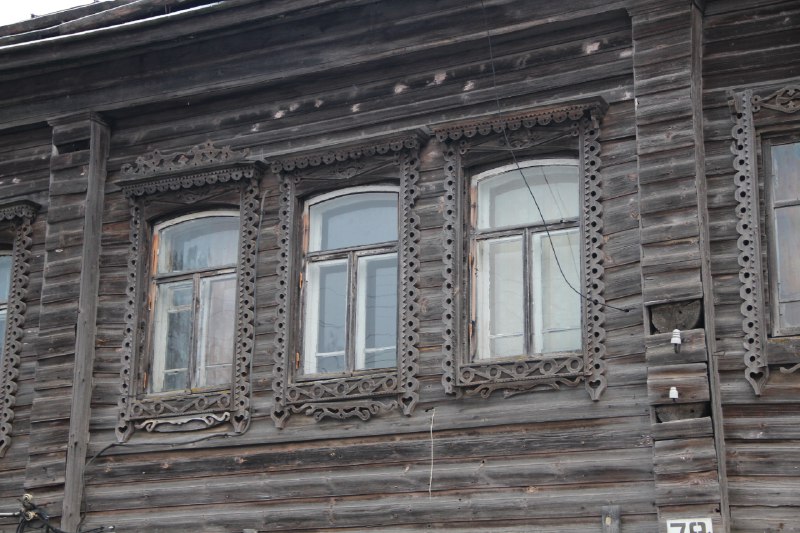 Старинный дом под Костромой срочно нуждается в реставрации