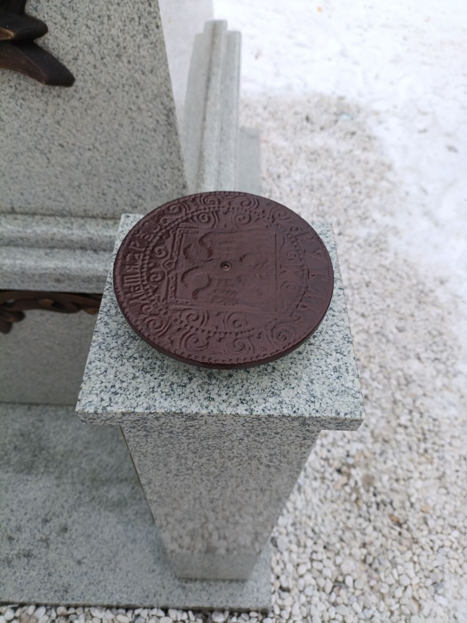 Говорящий памятник радует костромичей и туристов