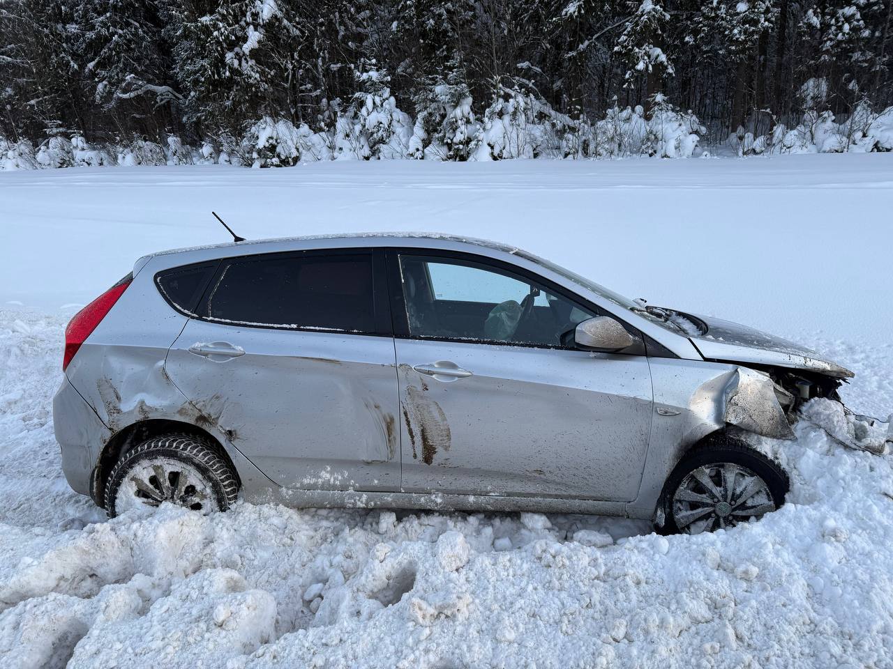 Жесткое ДТП с грузовиком на костромской трассе едва не погубило автоледи