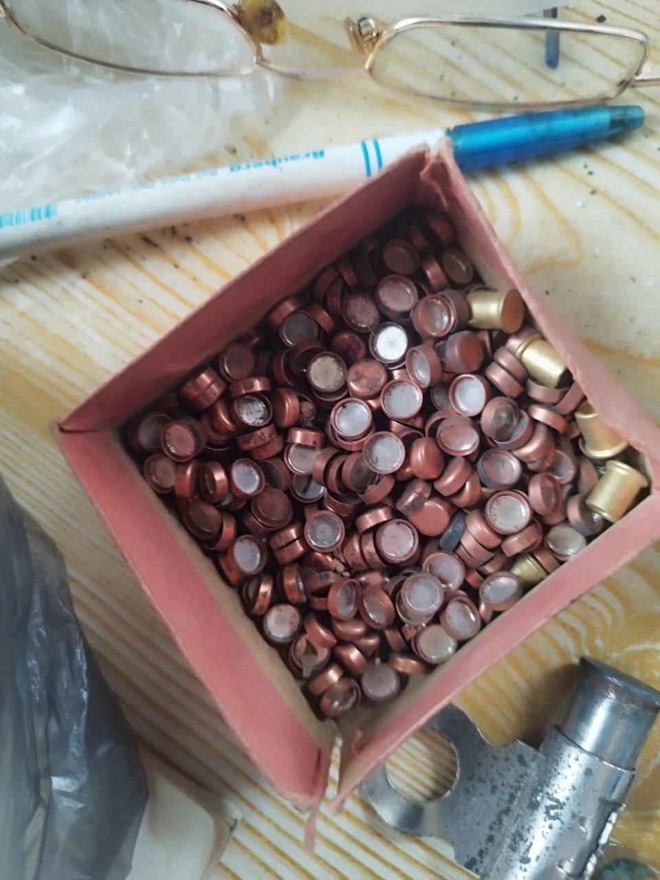 Костромской пенсионер поплатился свободой за торговлю порохом и патронами