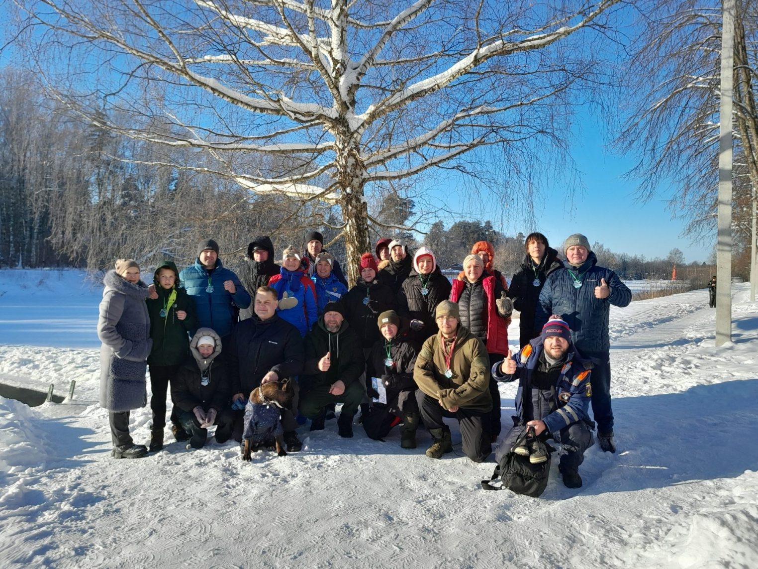 Костромские «моржи» устроили экстремальный заплыв зимой