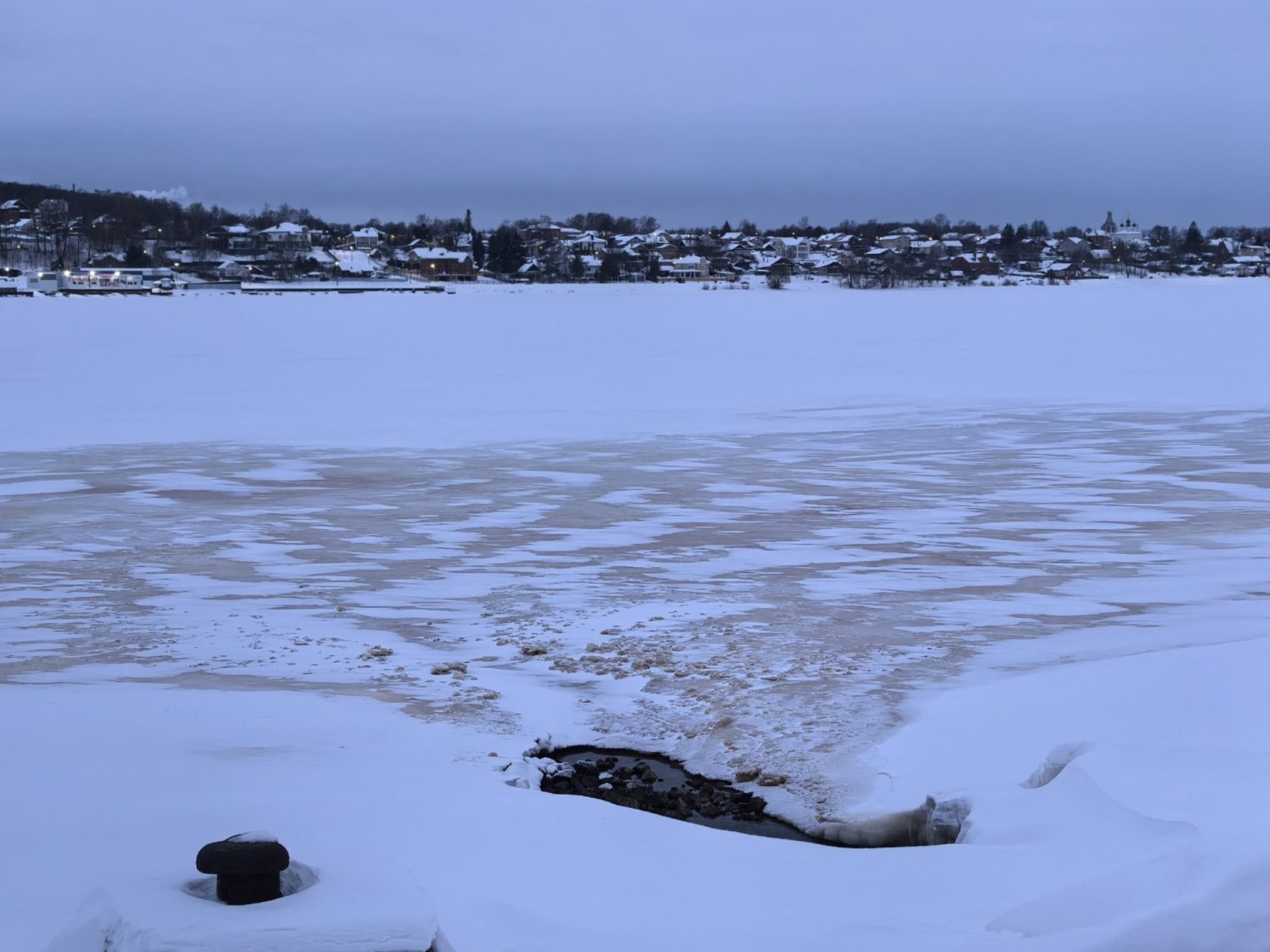 В Костроме заподозрили Shaman’a в «вылизывании» Волги