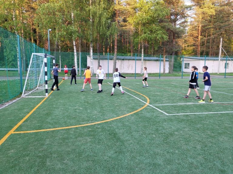 «ID Land» под Ярославлем : отдых от экранов и погружение в мир ИТ!