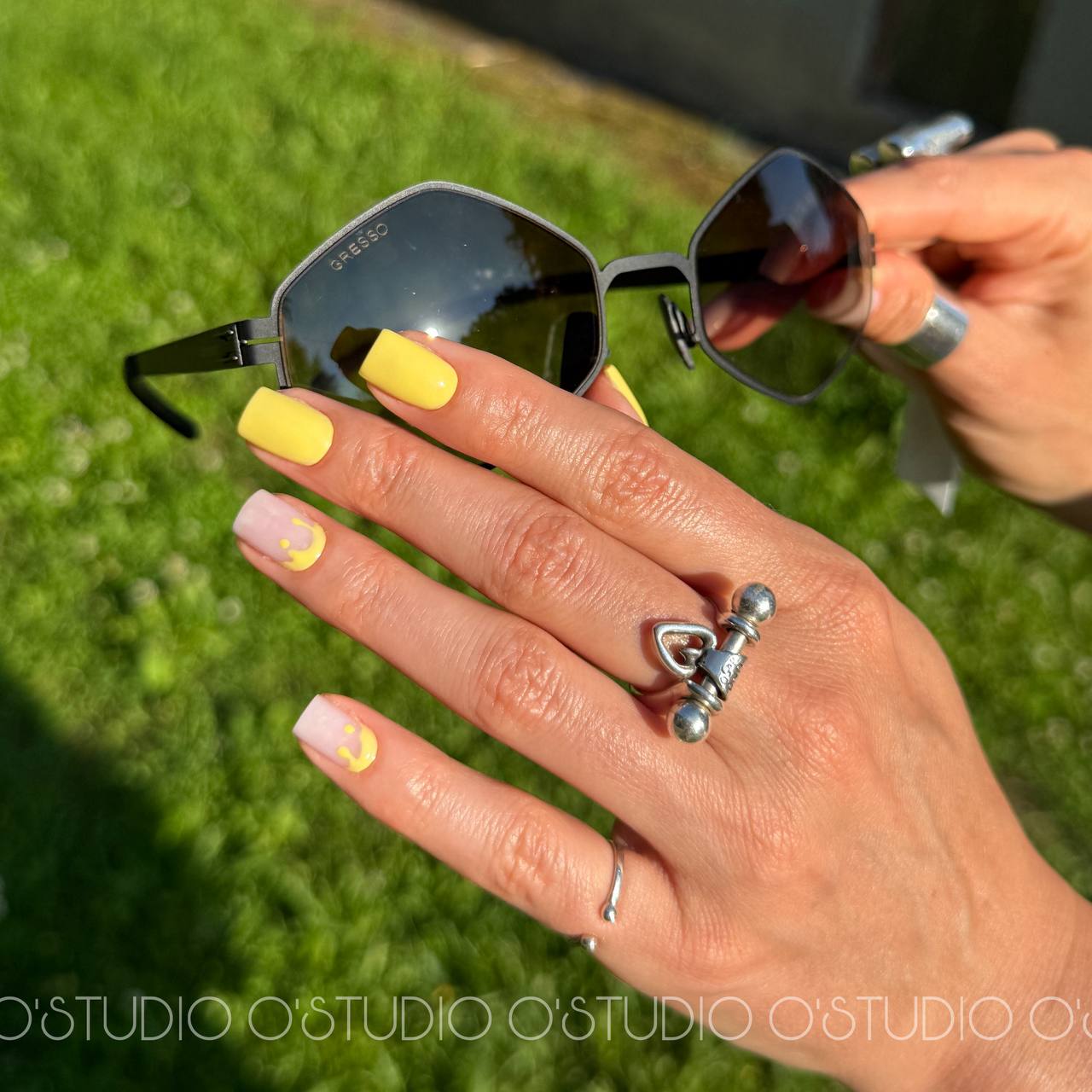 Весна 2026: главный гид по образу и маникюру