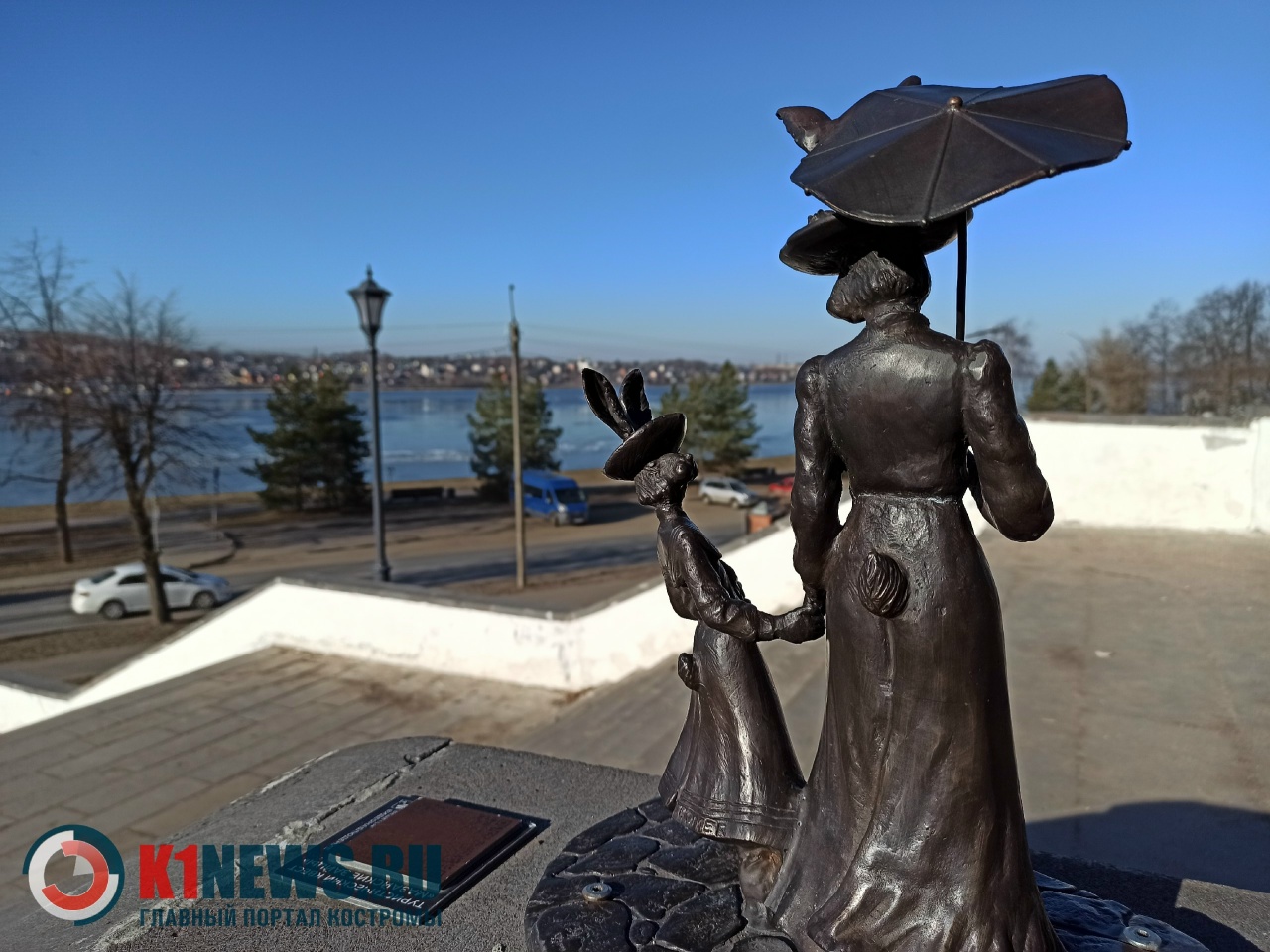 Угадать новый адрес Дамы-зайчихи предложили костромичам