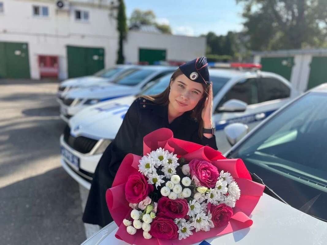 Голосование определит главную красавицу костромской полиции