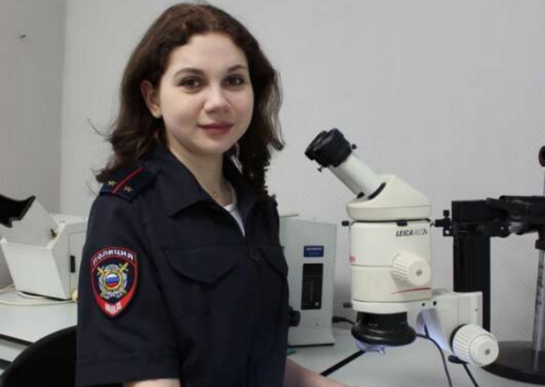 Голосование определит главную красавицу костромской полиции