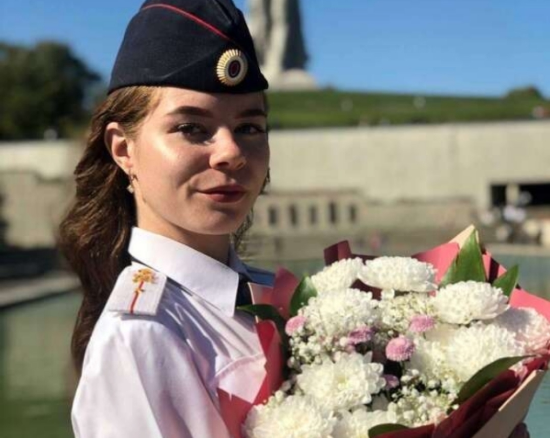 Голосование определит главную красавицу костромской полиции