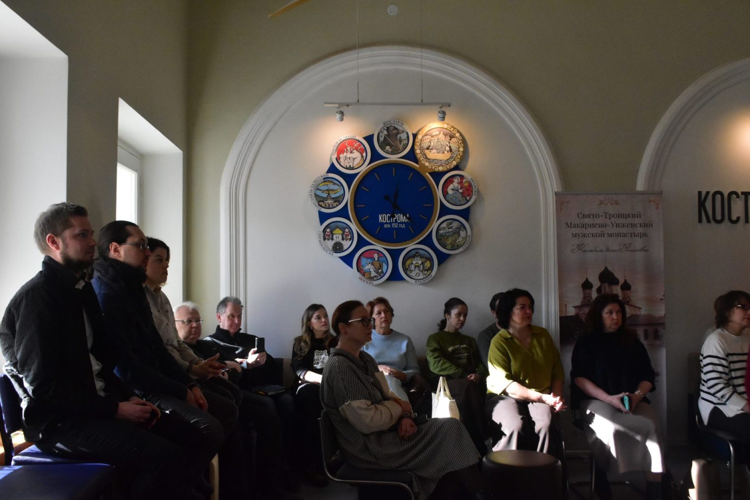 Иван Охлобыстин и Михаил Пореченков помогут восстановить монастырь под Костромой