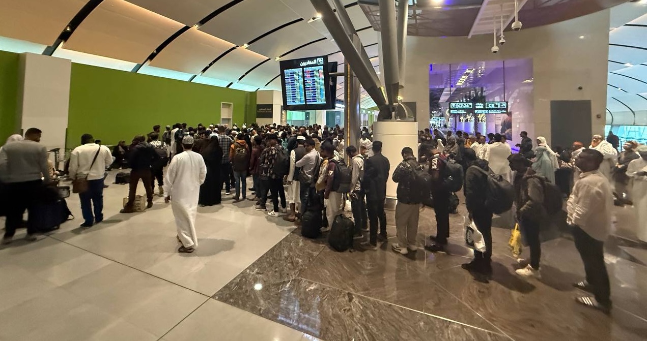 «Слышали взрывы»: из-за войны на Ближнем Востоке костромская семья застряла в Омане