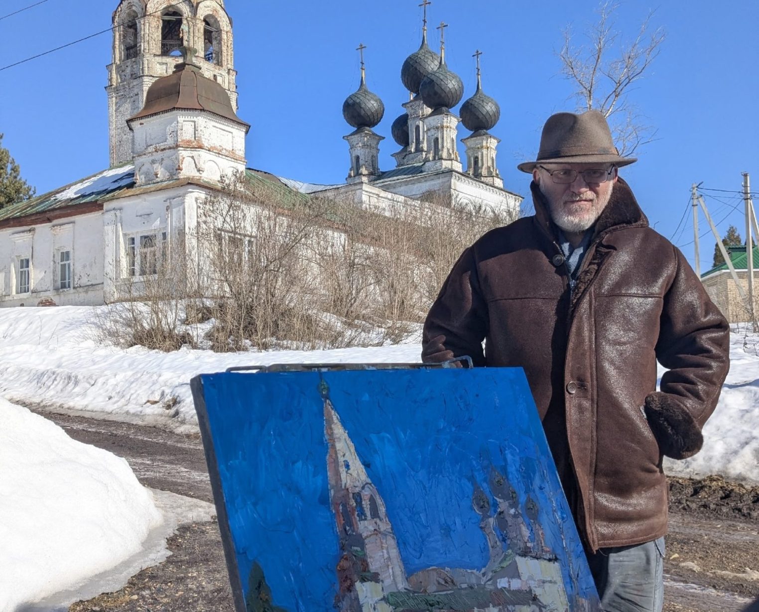 Художники и грачи слетелись со всей страны в Сусанино под Костромой