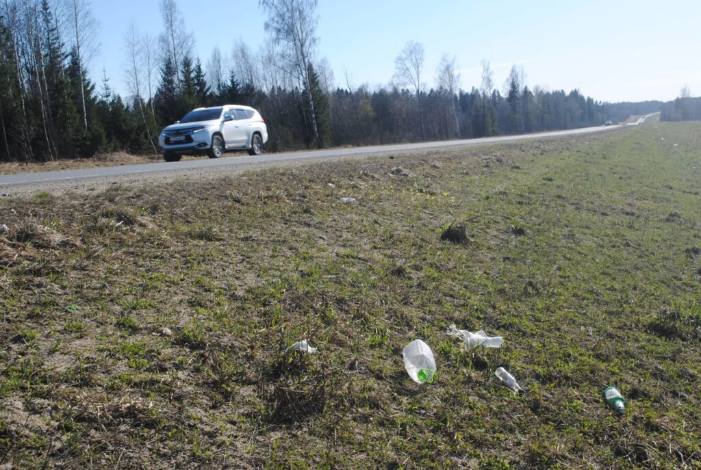 Выставка «Многообразие зимнего мусора» открылась в Костромской области