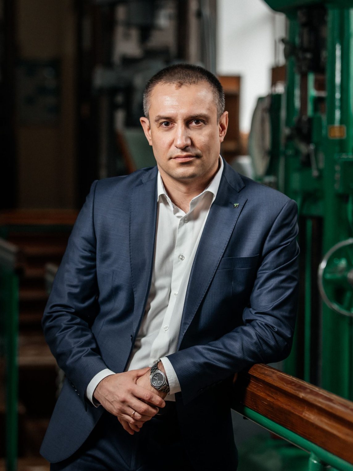 Закрытый вход, холод и разруха: что скрывает корпус «Б1» костромского университета