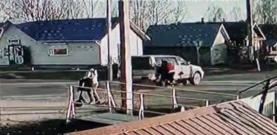 В Шарье из-за нарушений правил пользования СИМ во время поездки с матерью едва не погиб ребенок