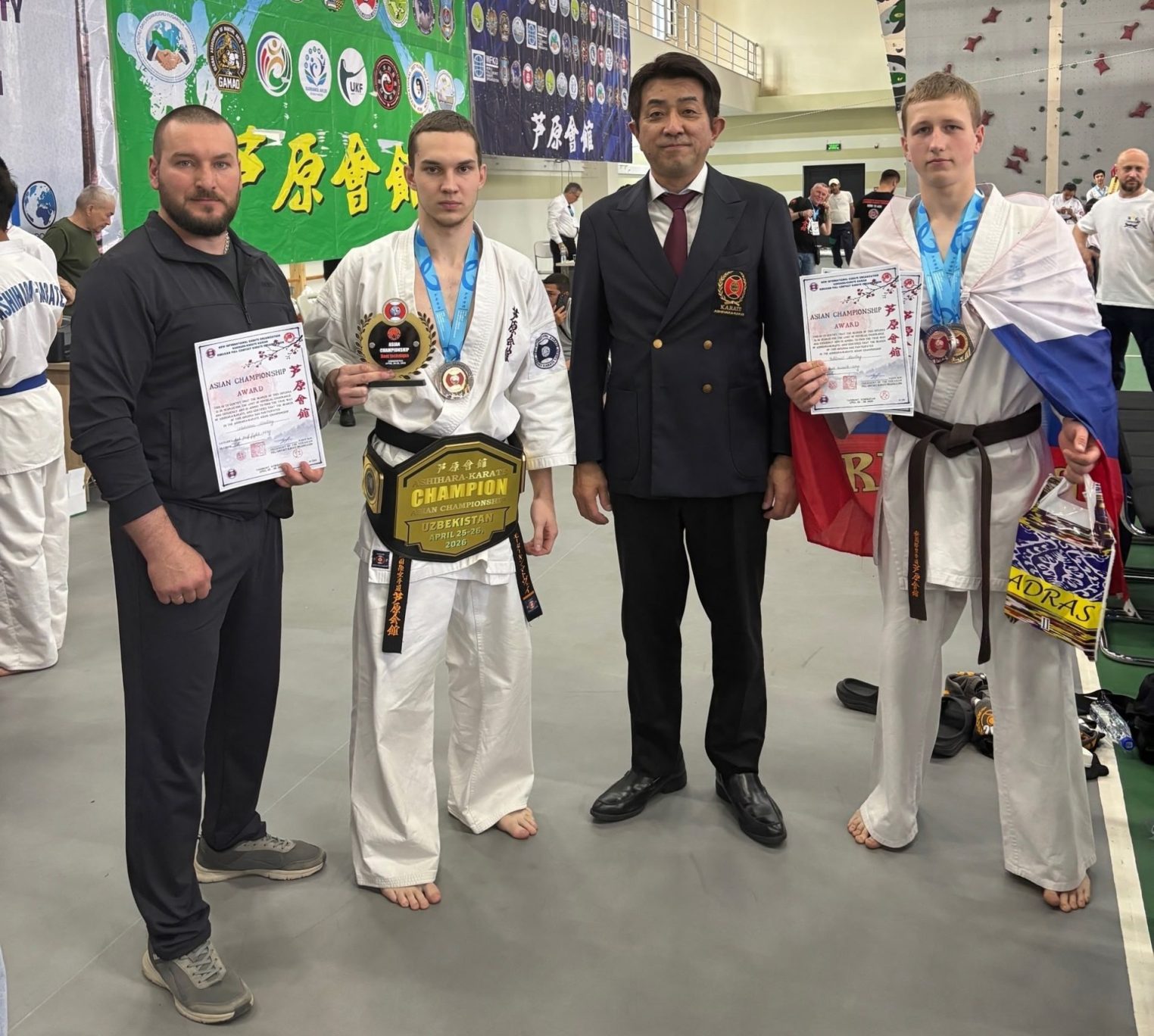 Костромские каратисты триумфально выступили на чемпионате Азии