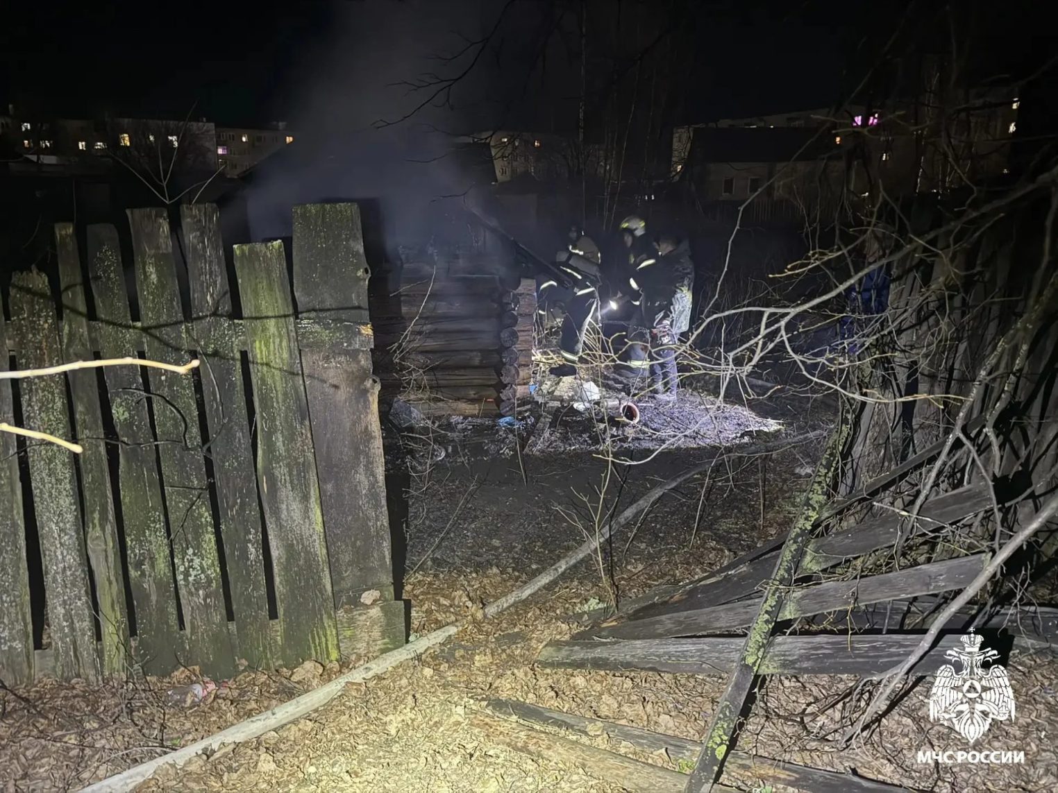 Под Костромой в хозпостройке нашли тело мужчины