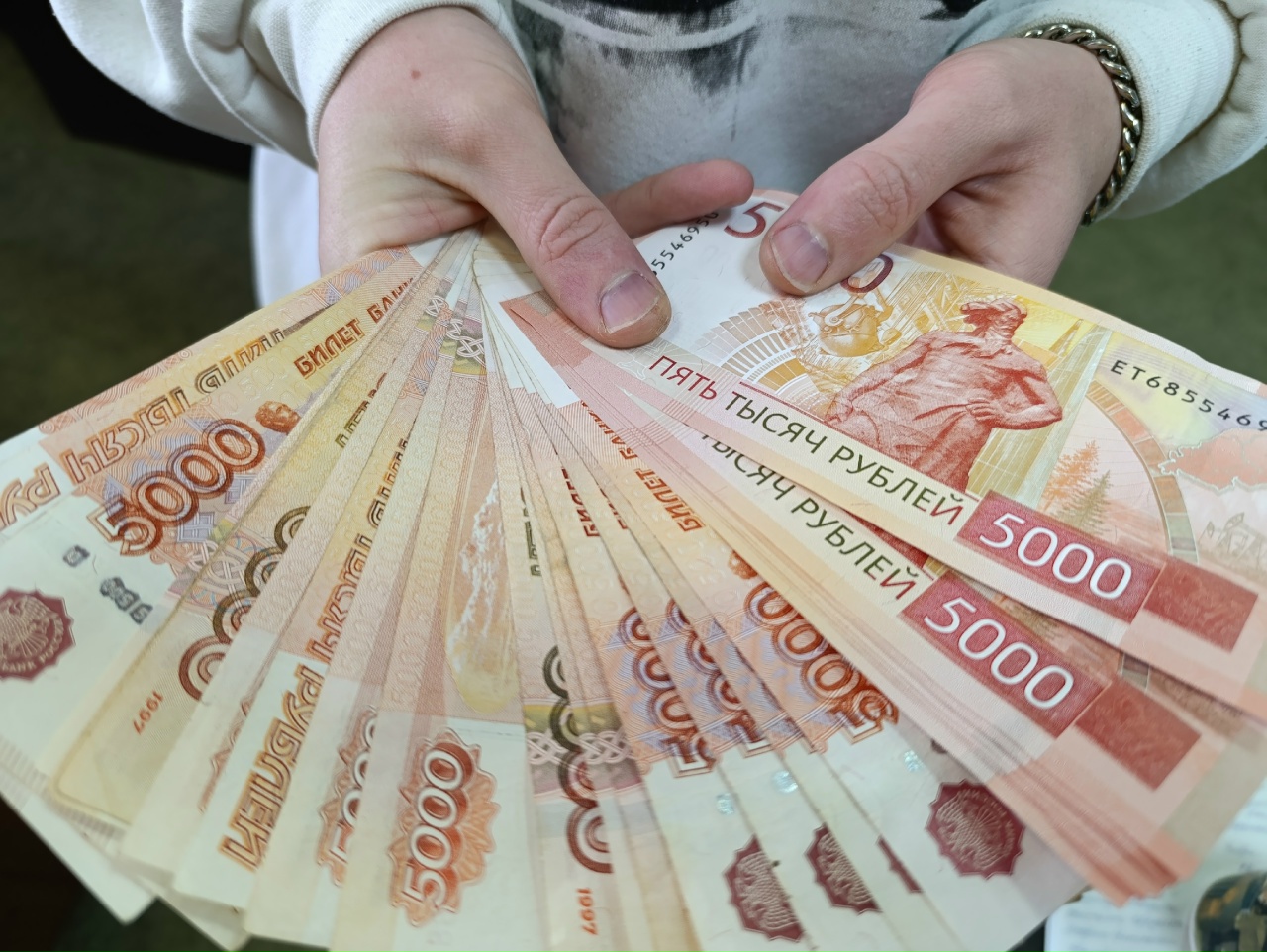 В Буе бывший пожарный начальник за деньги молчал о дыме