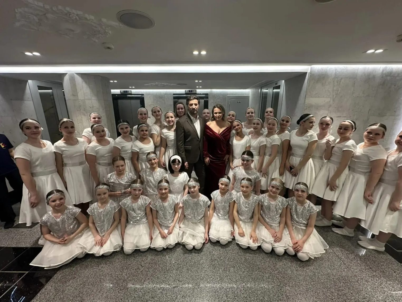 Юные костромички из «Русского сувенира» покорили сцену Большого театра