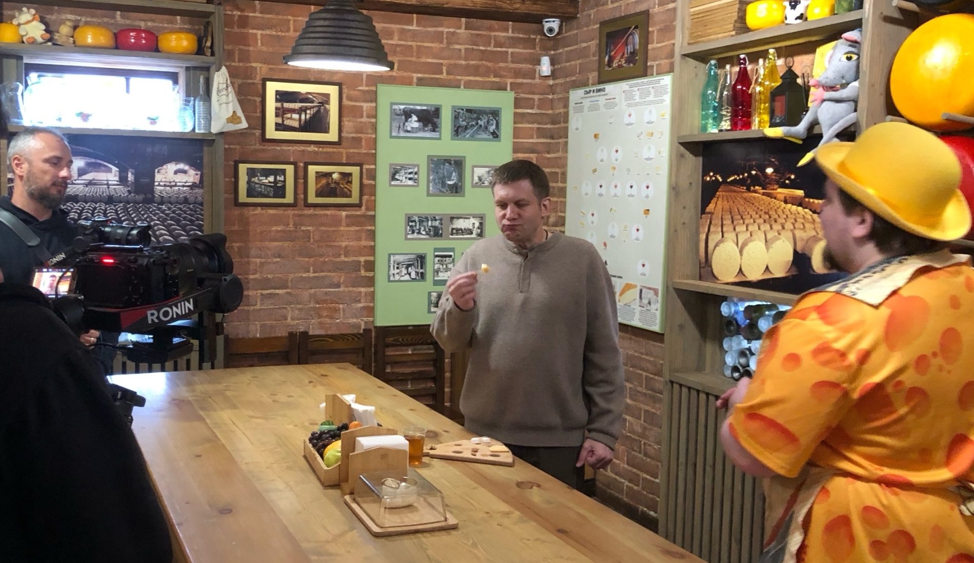 В Кострому приехал телеведущий Борис Корчевников — и попробовал ее на вкус