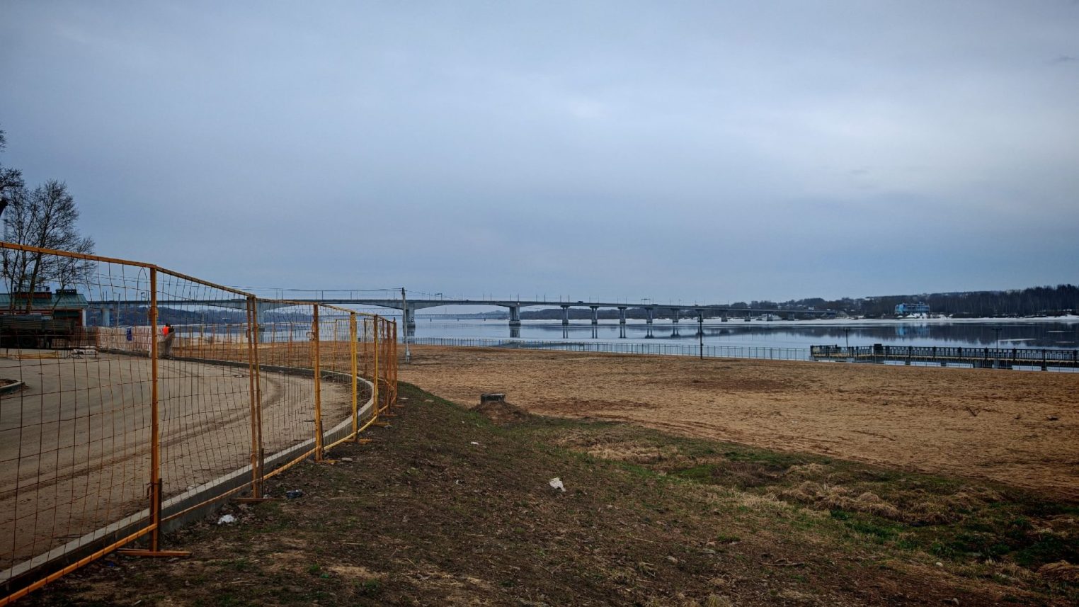 Главная набережная Костромы станет еще краше