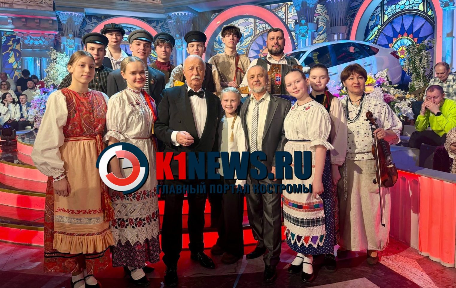 Нерехтчане с триумфом выступили на Поле чудес и закружили студию кадрилью