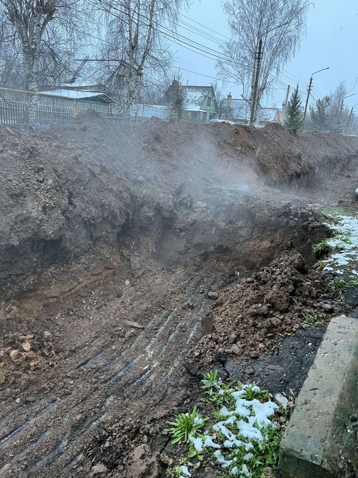 Жители костромского поселка не рады мосту