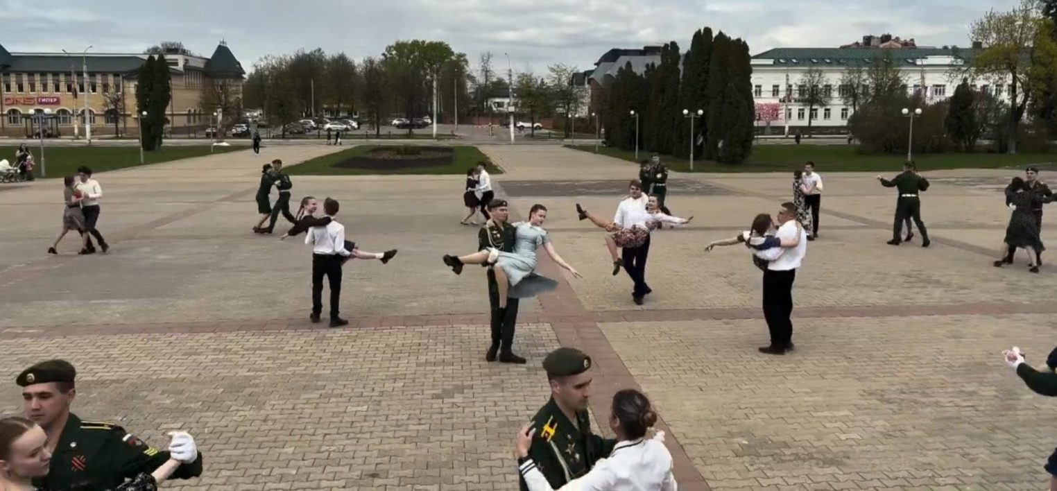 В центре Костромы закружится «Вальс Победы»