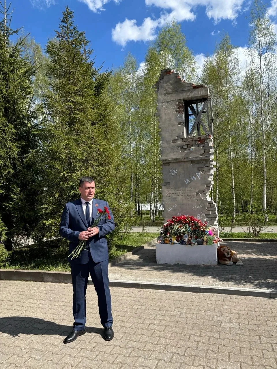 В Костроме почтили память погибших детей блокадного Ленинграда