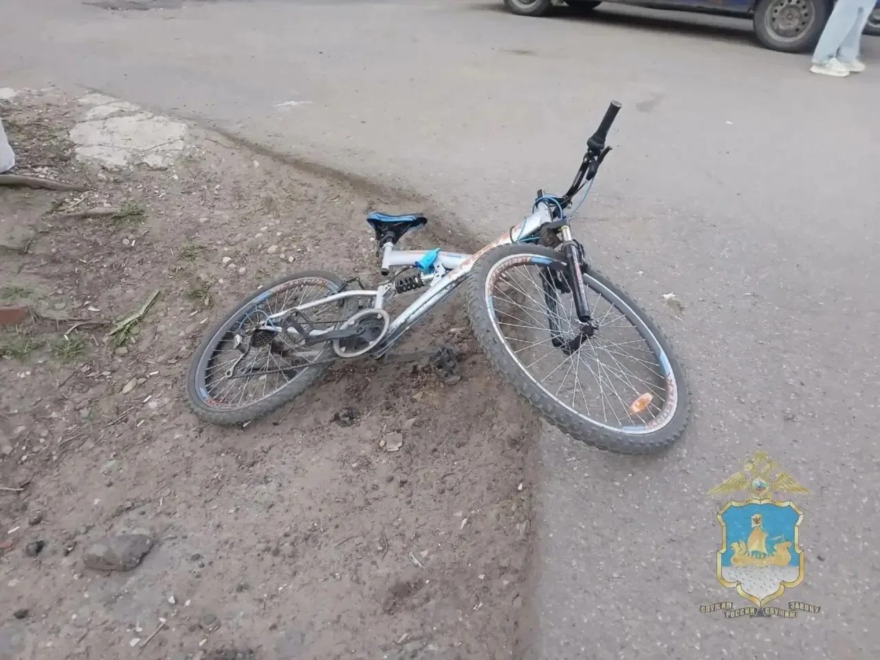 В Костроме подросток на велосипеде попал под машину