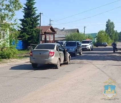 В Костромской области при столкновении двух машин пострадали дети