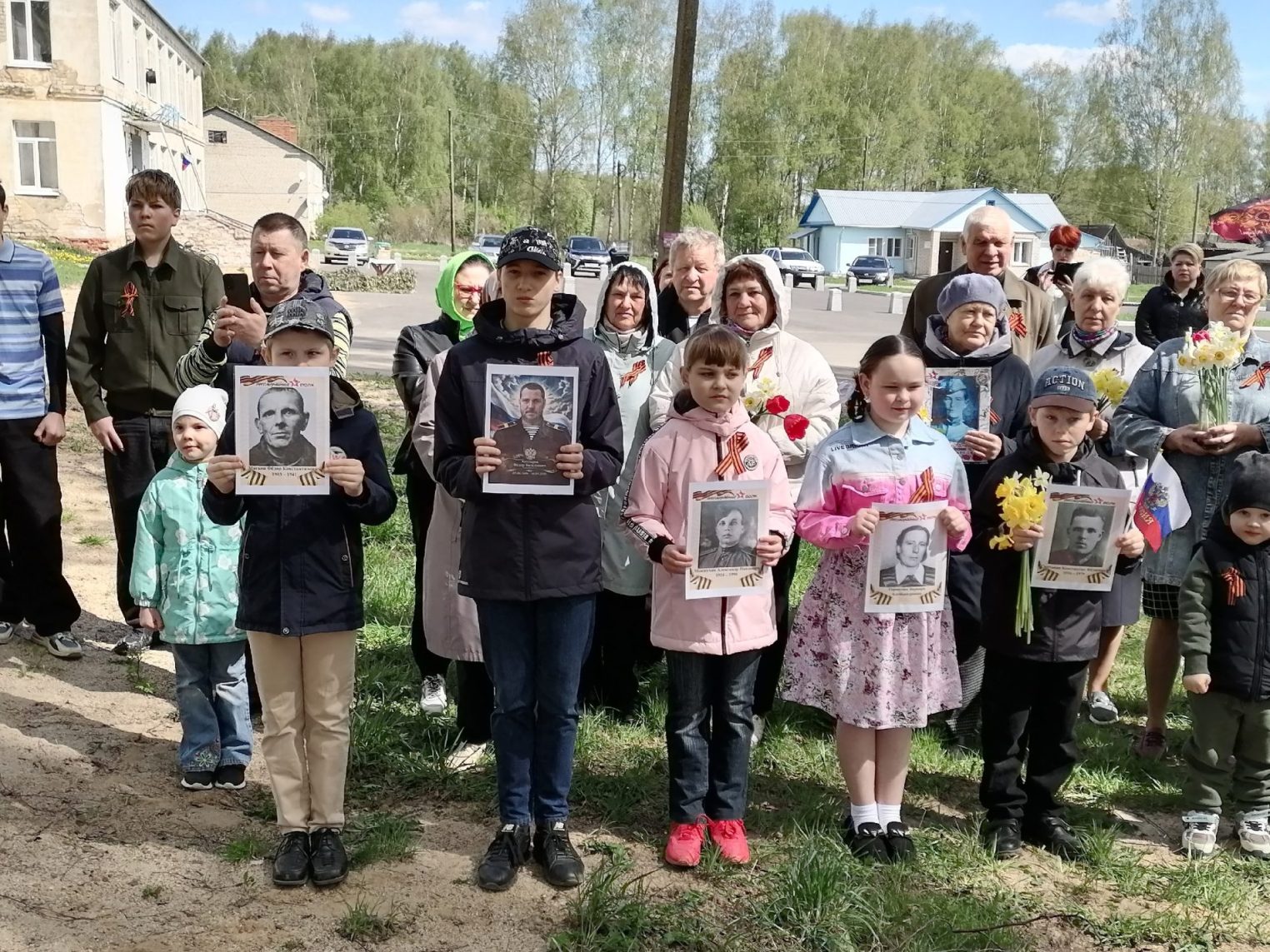 Народная память в камне: в селе под Костромой открыли мемориал героям войны