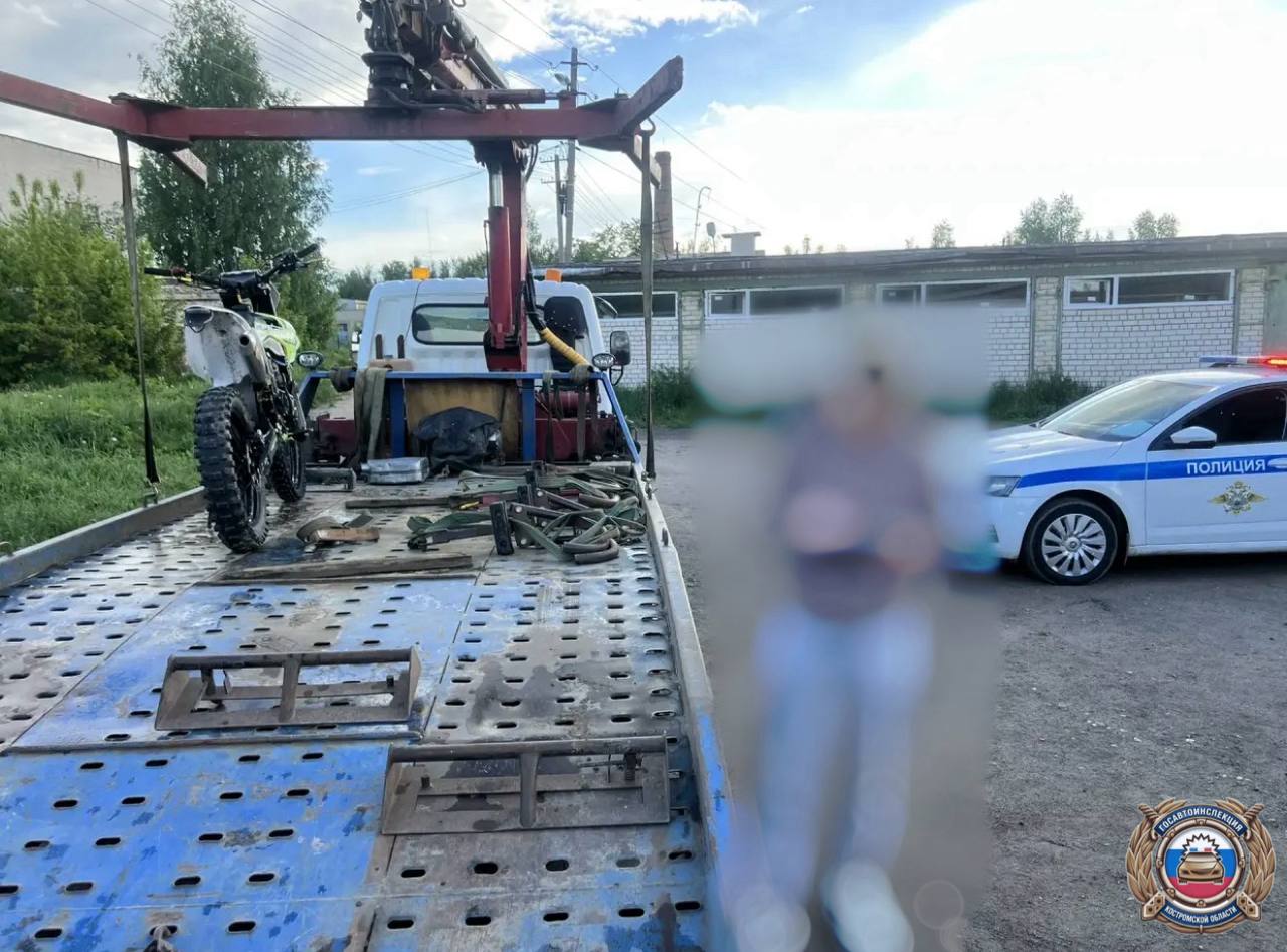 Бесправный костромской мотоциклист остался без техники