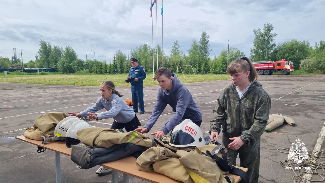 Костромские подростки прошли "Школу безопасности"