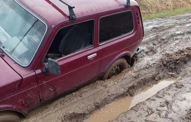 В Шарье дороги после работ превратились в месиво