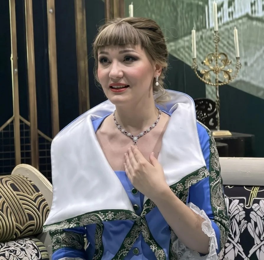Царские драгоценности на костромской сцене: как серебряный шедевр «сыграл» в пьесе Островского