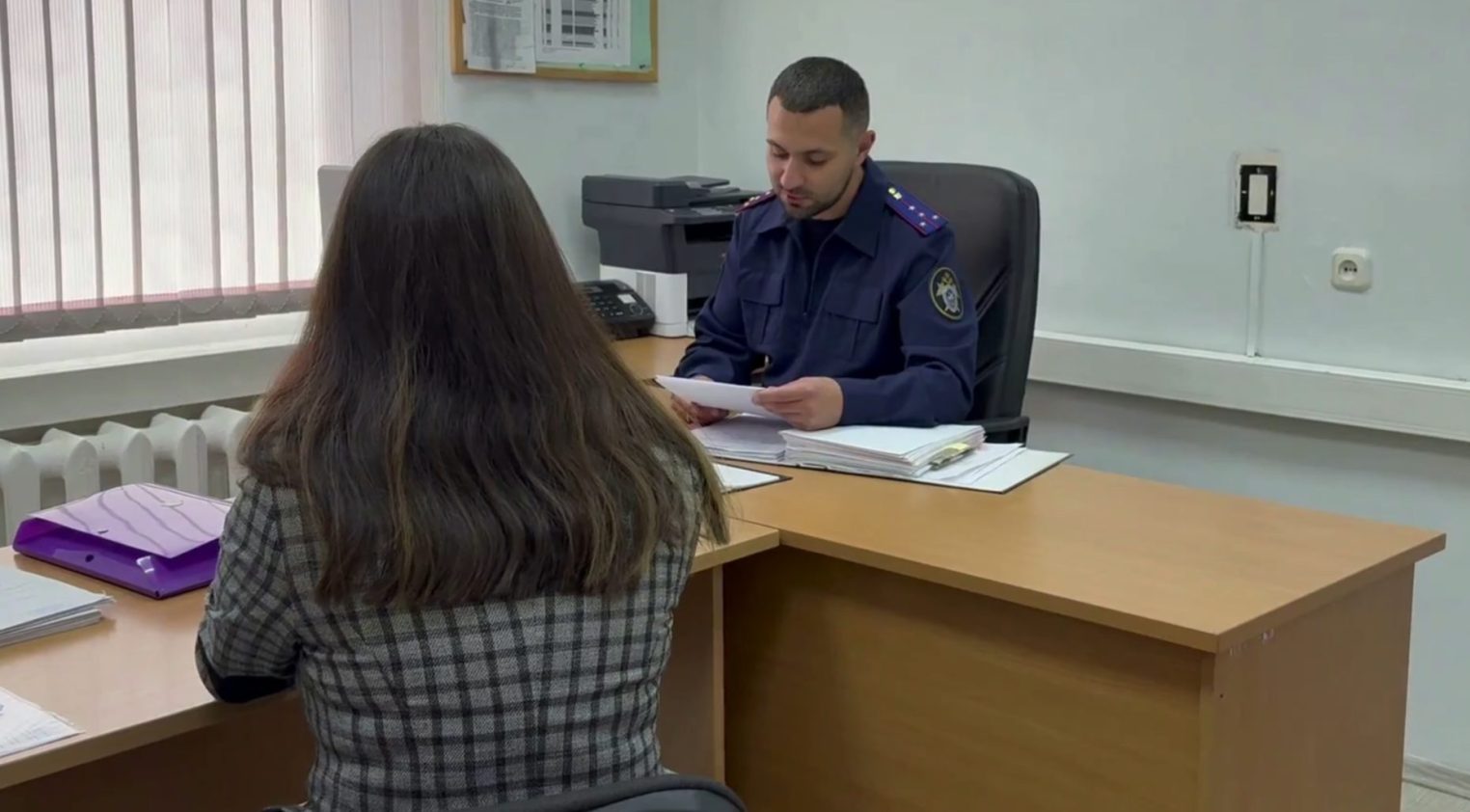 Шайку мздоимцев, торговавших персональными данными, разоблачили в Костроме