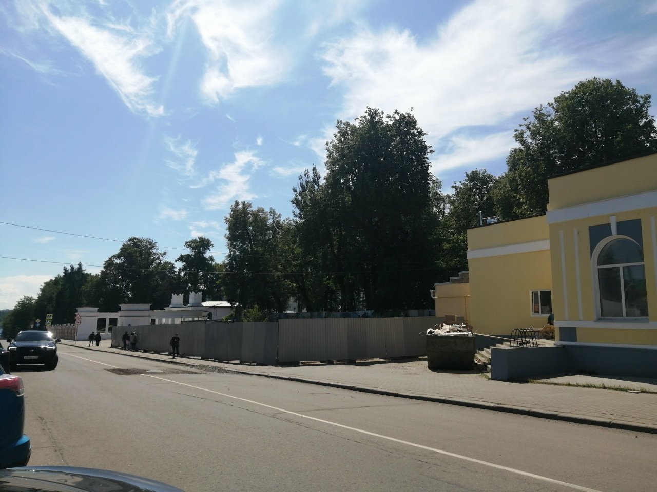 Вокруг забора Центрального парка в Костроме разгорелся спор