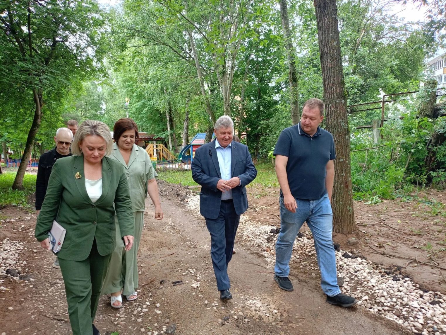 В Костромской области стартовало благоустройство территорий школ и детских садов